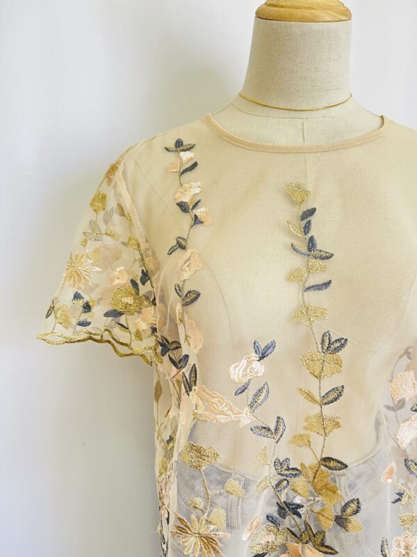 Blusa bordado Talla L - Image 2