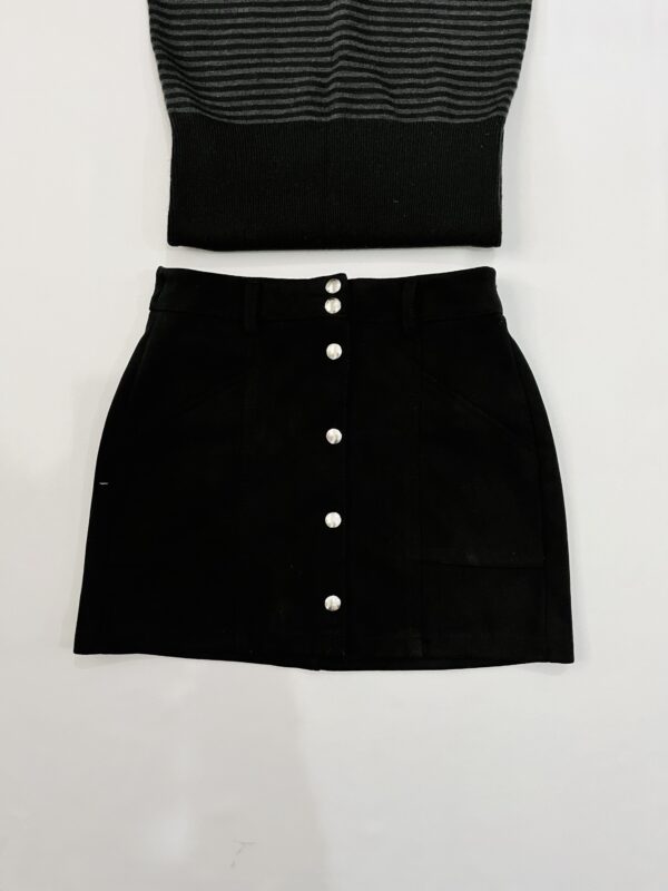 Falda negra piel durazno, Talla S