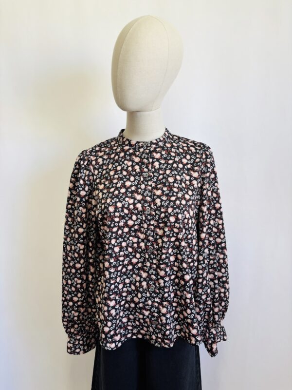 Blusa flores Talla M