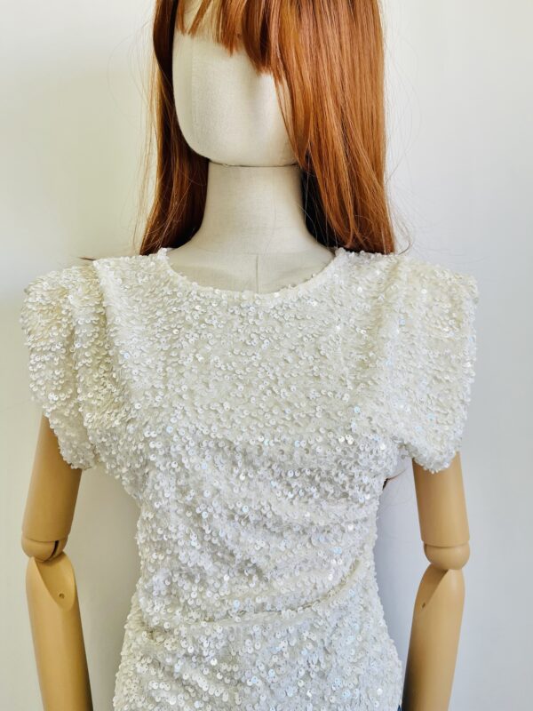 Blusa blanca con lentejuelas, Talla S - Image 2