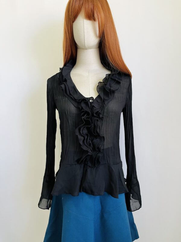 Blusa transparente con olanes, Talla M