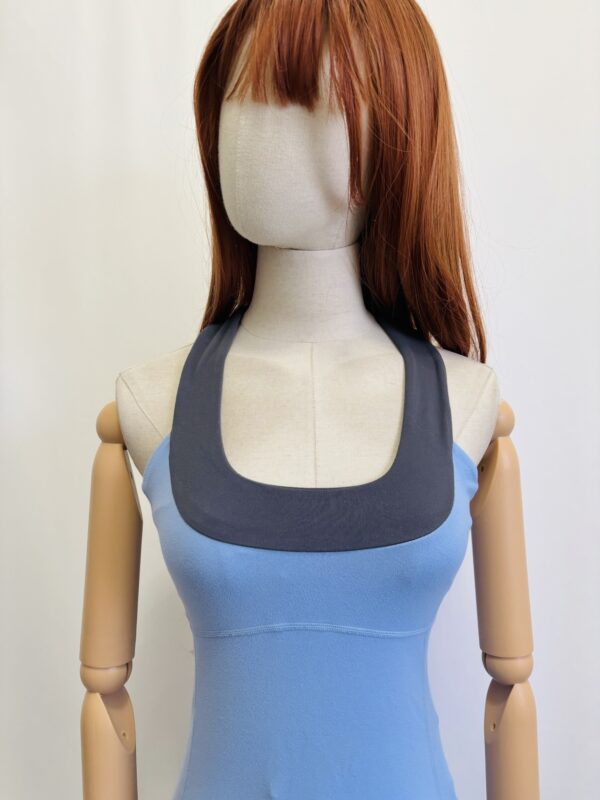 Blusa Lululemon color azul, Talla S - Image 2