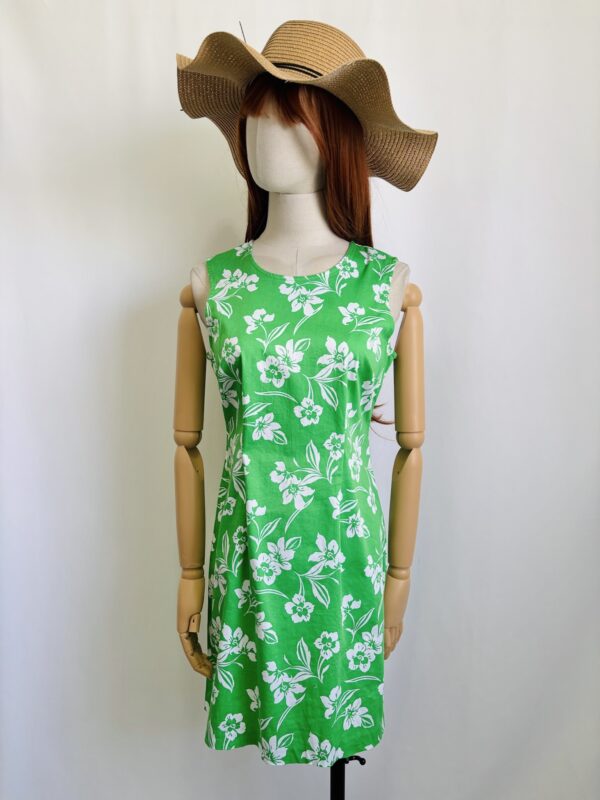 Vestido verde floreado entallado,Talla M