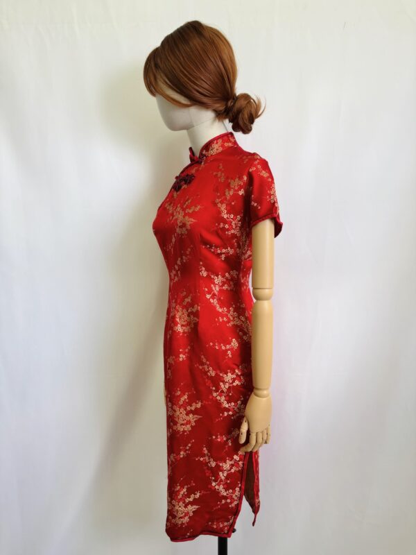 Vestido qipao rojo satinado, Talla S-M - Image 2