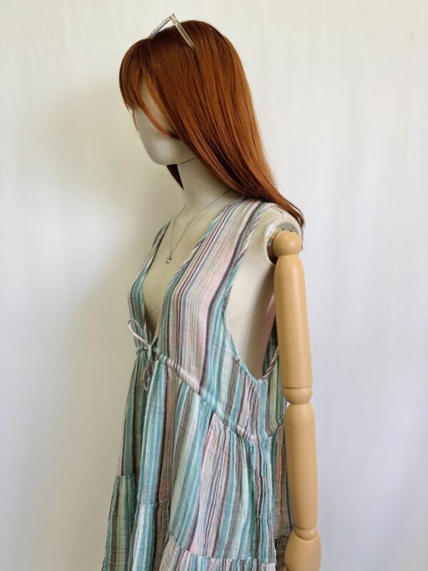 Vestido fresco azul con lineas, Talla M - Image 2