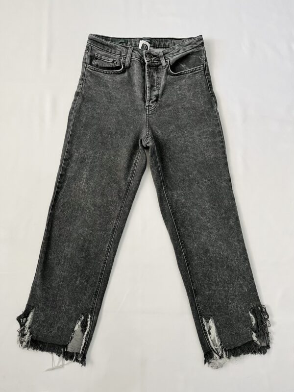 Jeans high rise negros, Talla M