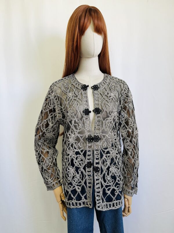 Saco traslúcido con bordado, Talla M