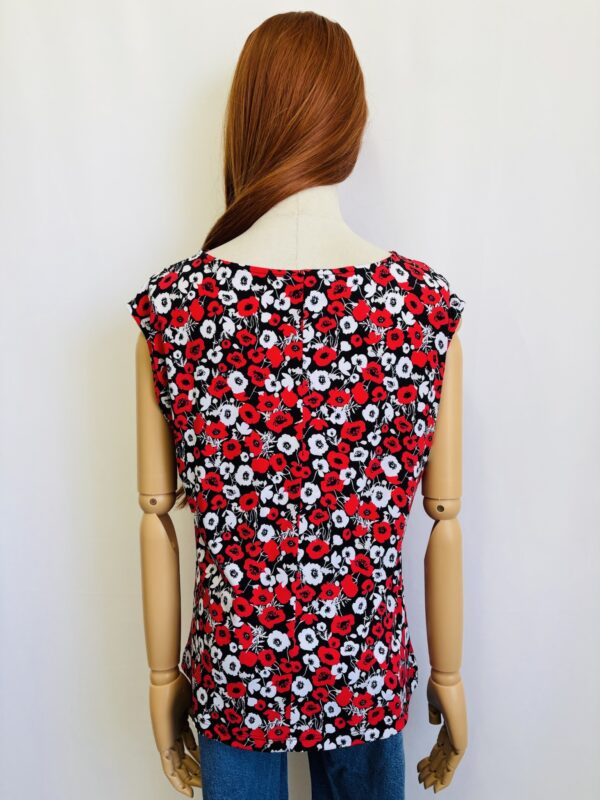 Blusa roja floreada, Talla M - Image 3