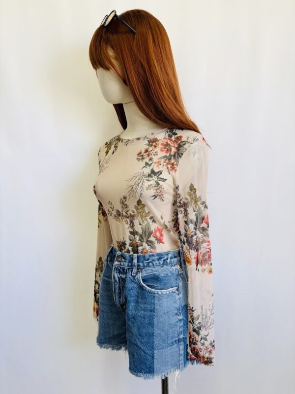 Blusa floreada de mesh, Talla S - Image 2