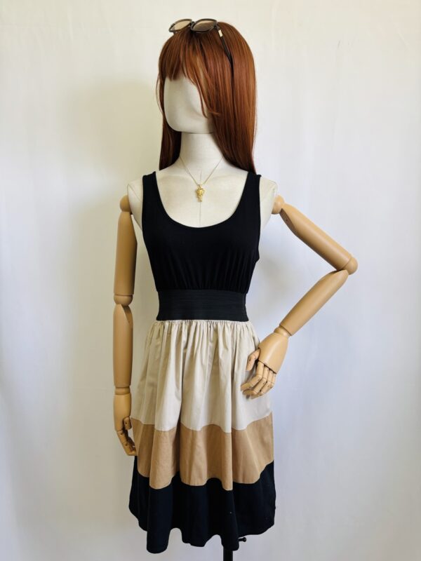 Vestido neutro con bolsas, Talla S-M