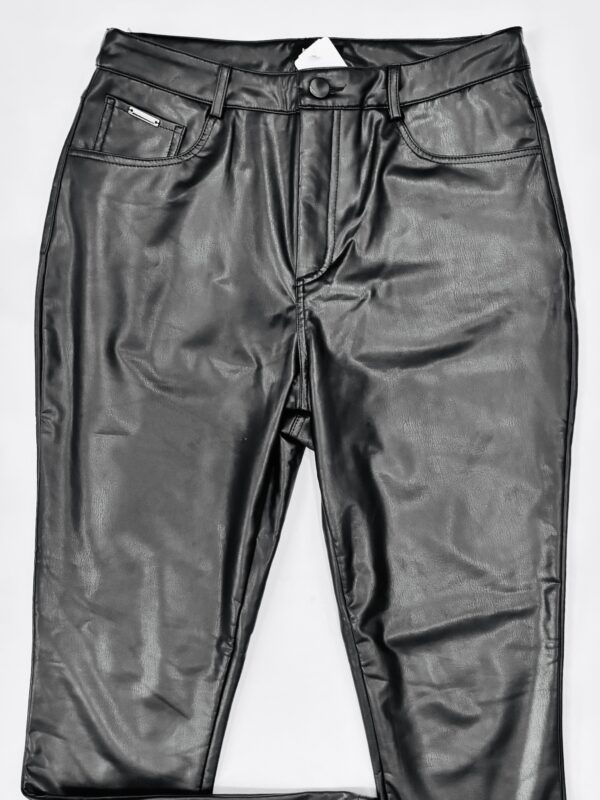Pantalón negro vinipiel Bebe, Talla M - Image 2
