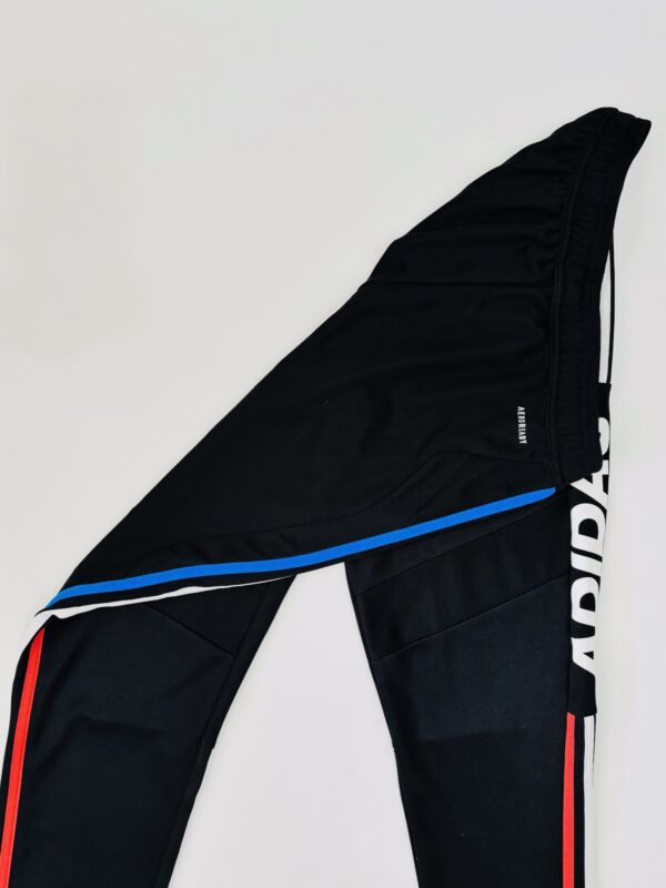Pantalonera Adidas azul y rojo, Talla S - Image 3