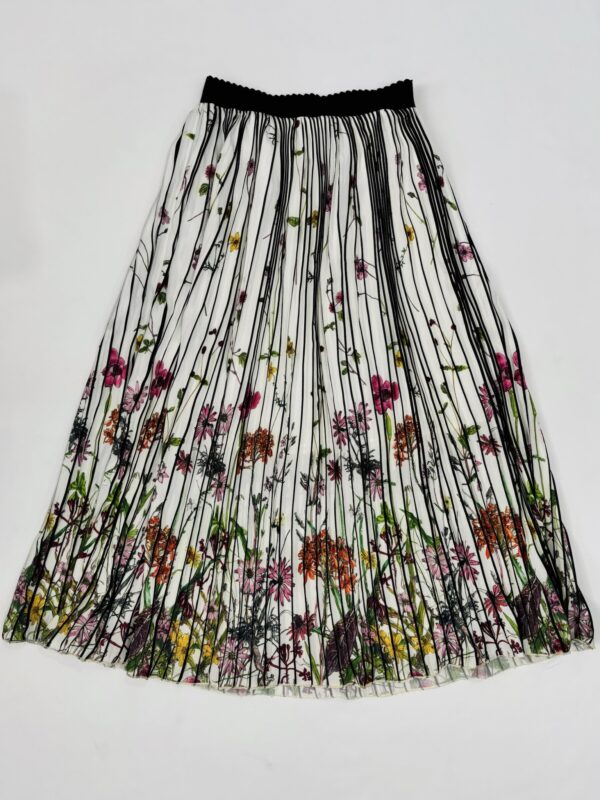 Falda larga blanca con flores, Talla M