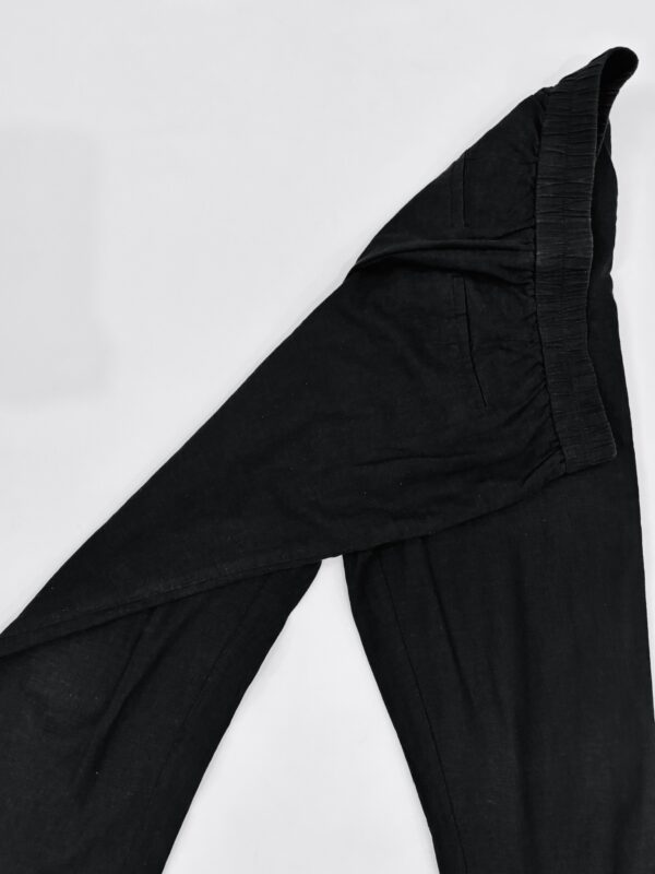 Pantalón negro de lino, Talla M-L - Image 3
