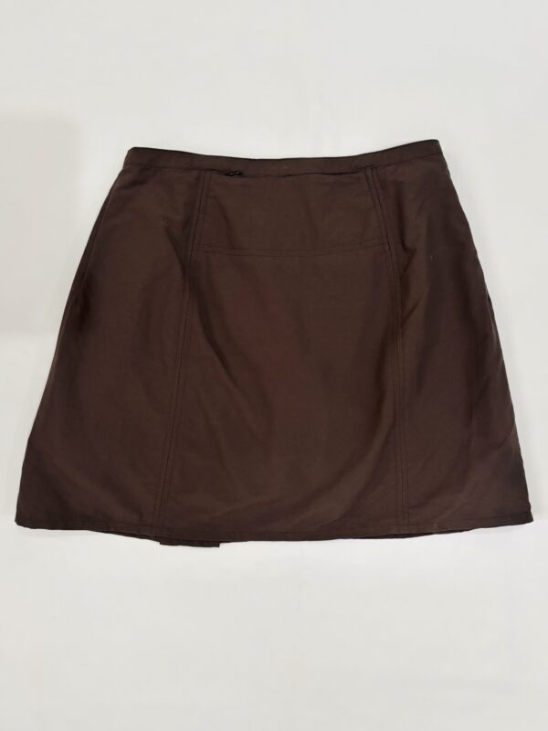 Falda short deportiva café, Talla S-M - Image 2