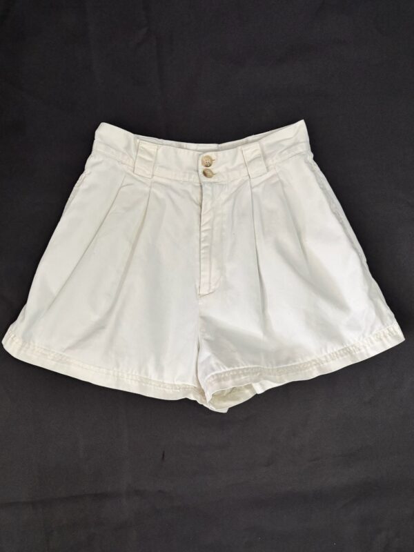 Short blanco tiro alto, Talla XS-S