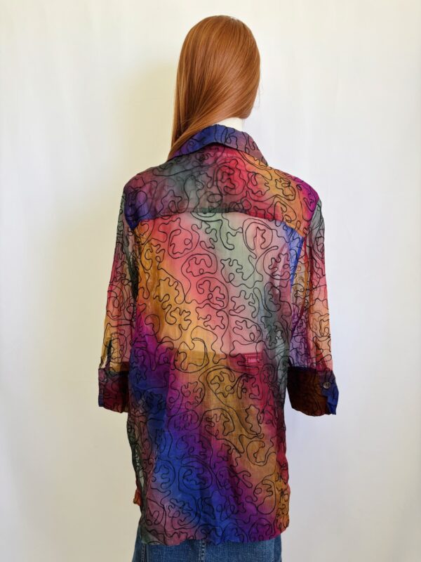 Camisa colorida con bordado, Talla M - Image 3