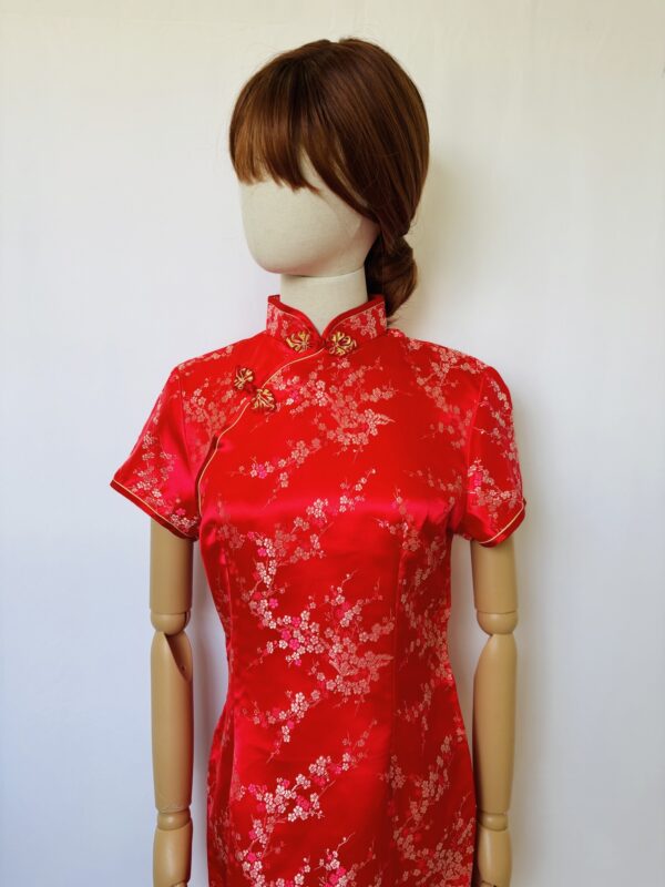 Vestido rojo estilo Qipao, Talla M-L - Image 2