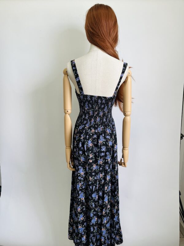 Vestido diseño de flores Talla M - Image 3