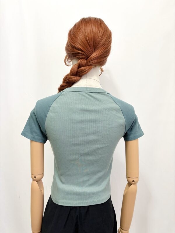 Blusa corta verde Talla S-M - Image 4