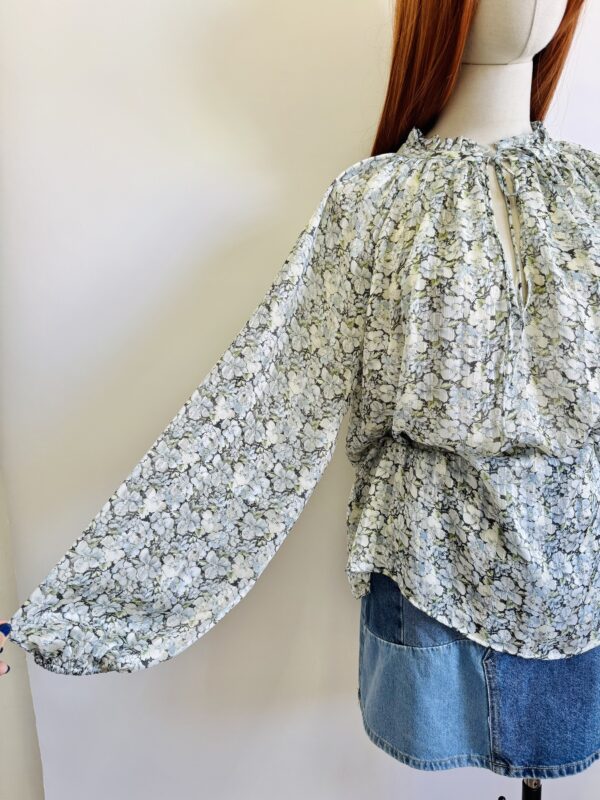 Blusa vaporosa Talla L - Image 2
