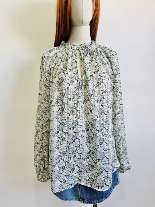 Blusa vaporosa Talla L - Image 3