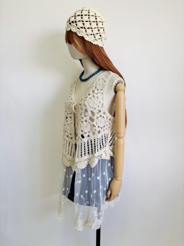Chaleco boho encaje Talla M-L - Image 2