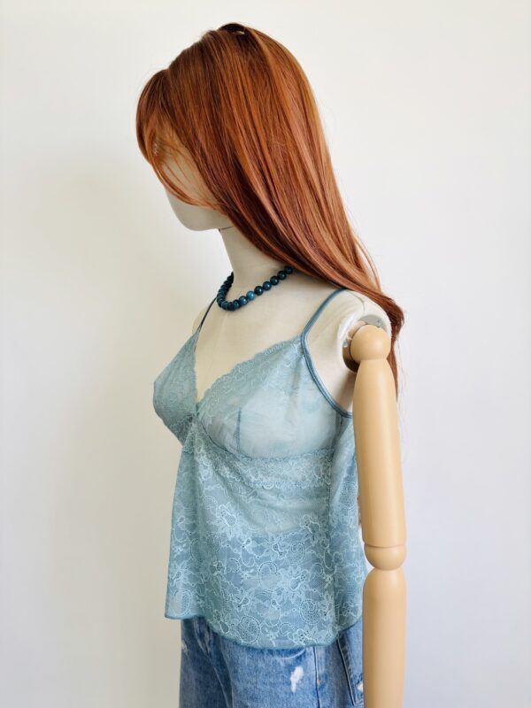 Blusa encaje VS Talla M-L - Image 2
