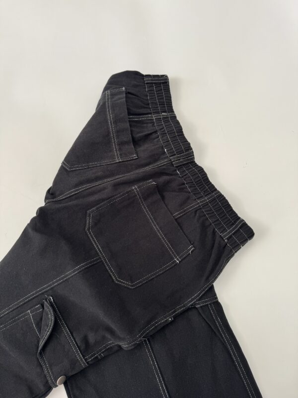 Pantalón cargo grueso Talla M - Image 3