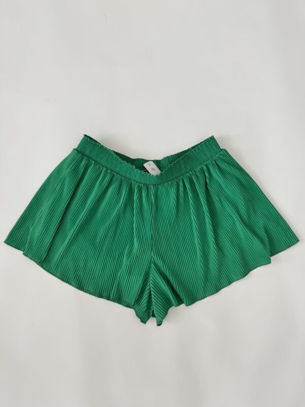 Short corto Talla M