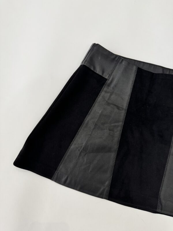 Mini falda Zara Talla M - Image 2