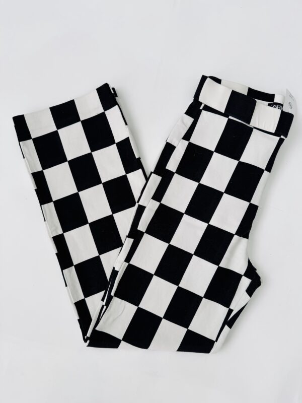 Pantalón B&W Zara Talla S