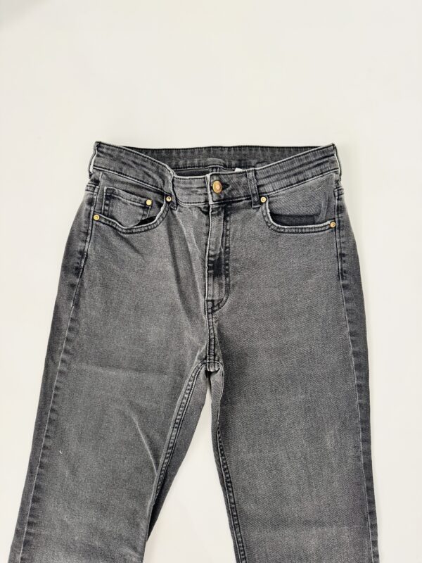 Jeans tiro alto Bootcut Talla 8 - Image 2