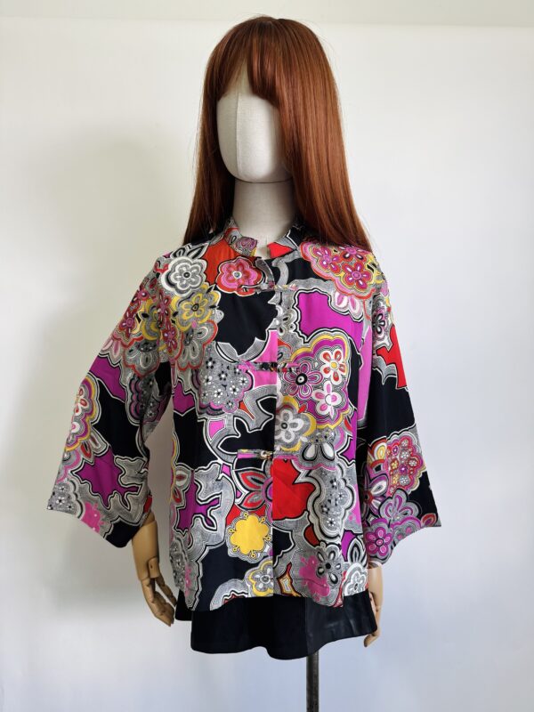 Blusa estilo oriental Talla S-M