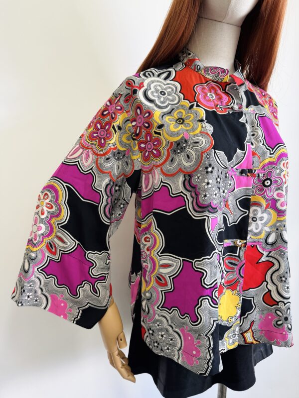 Blusa estilo oriental Talla S-M - Image 2