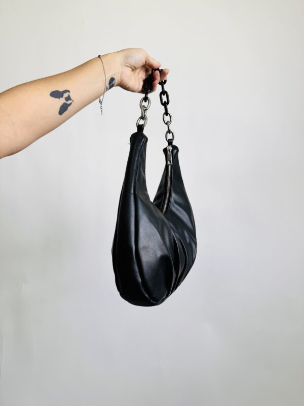 Bolso negro hombro mediano - Image 2