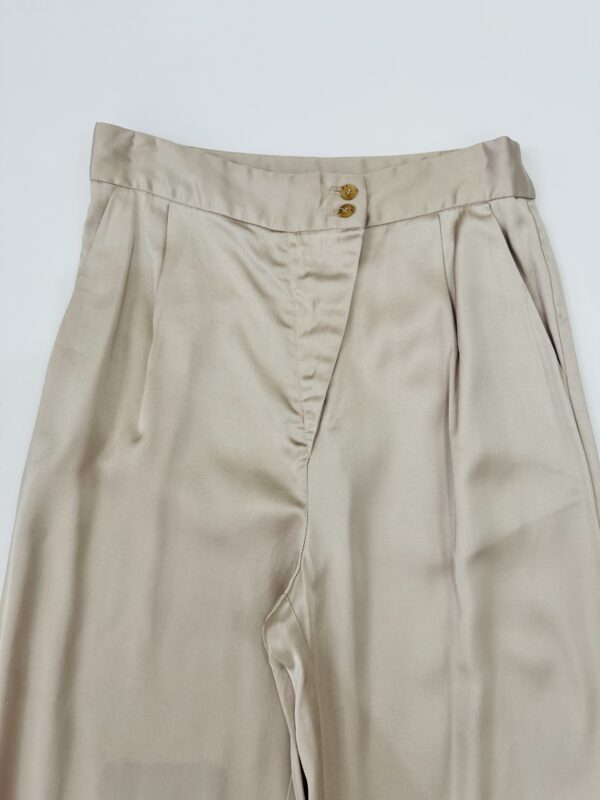 Pantalon satinado tiro alto Talla S - Image 2
