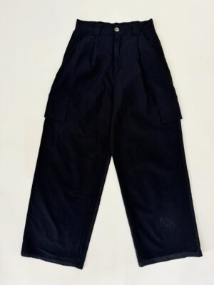 Pantalón cargo pinzas Talla M