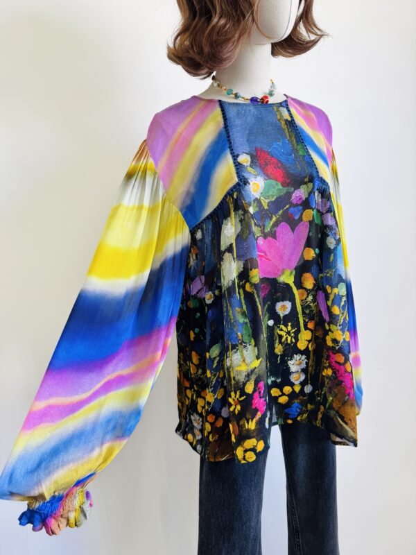 Blusa colorida MA Talla L - Image 2