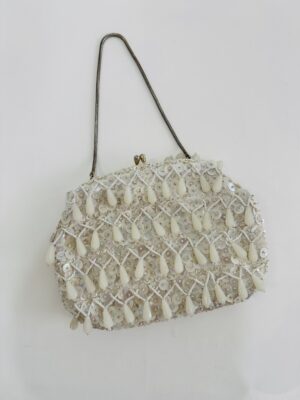 Bolso pequeño bordado