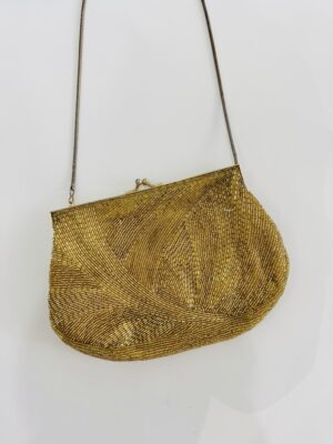 Bolso caucho bordado