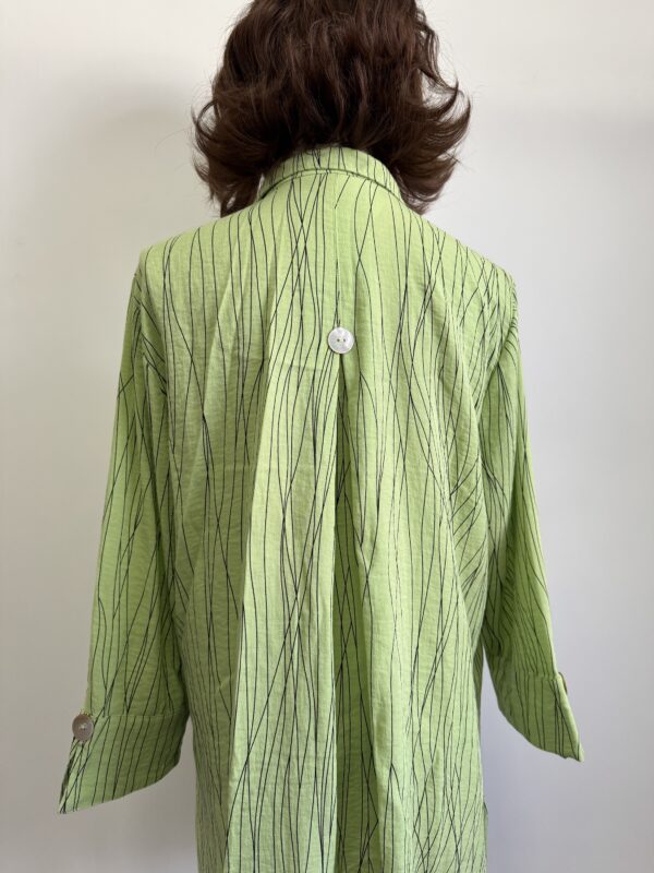 Camisa Estampada Talla M - Image 3