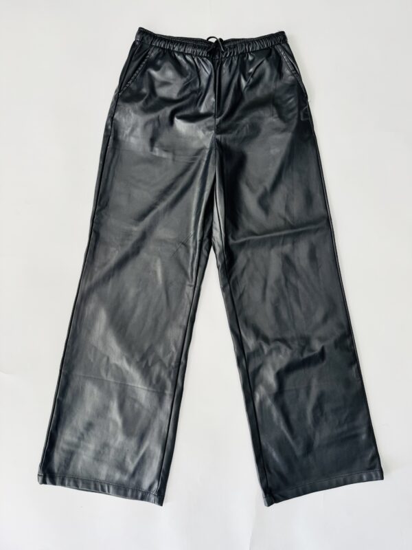 Pantalón vinipiel Talla S-M