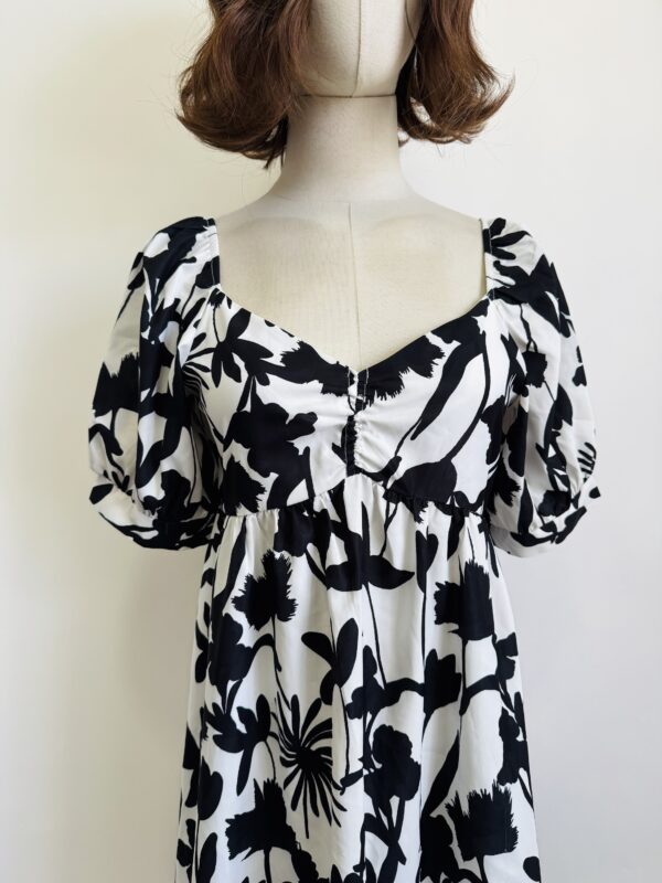 Vestido manga ampona Talla M - Image 2