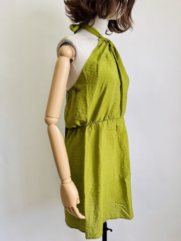 Vestido halter verde Talla M - Image 2