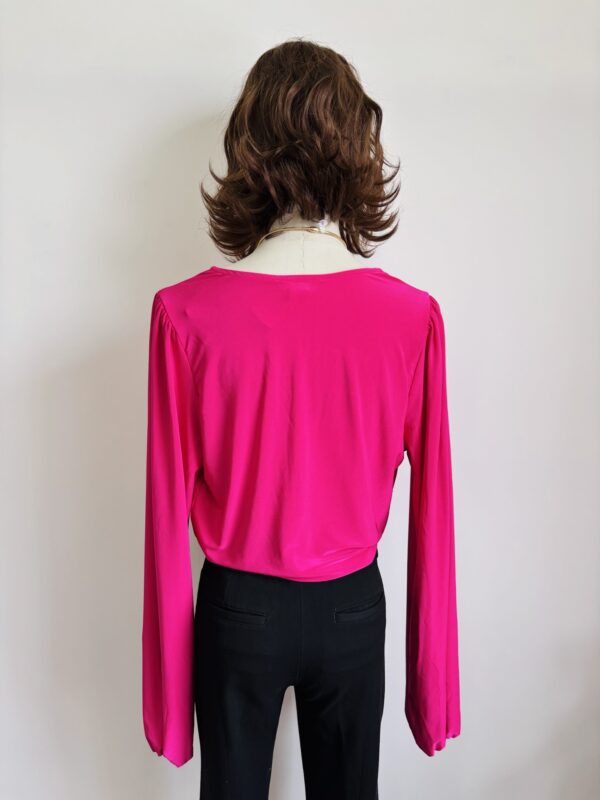 Blusa drapeada brillante Talla M-L - Image 3