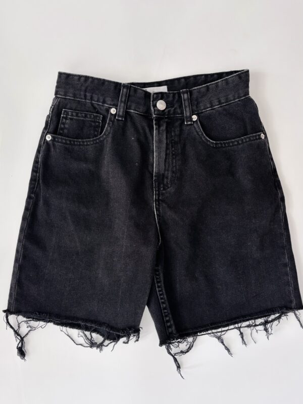 Bermuda negra Talla S