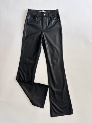 Pantalon vinipiel Zara Talla S-XS