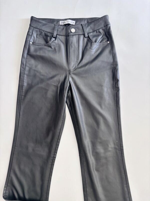 Pantalon vinipiel Zara Talla S-XS - Image 2