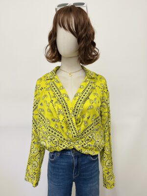Camisa fosforescente con patron ZARA Talla M